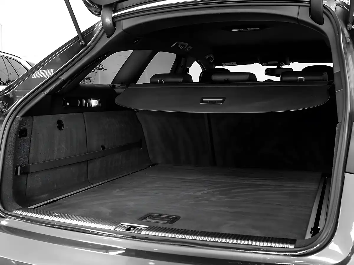 Used 2014 Audi A6 Avant S-Line Black Edition Daytona Grey - Interior and Exterior details 15