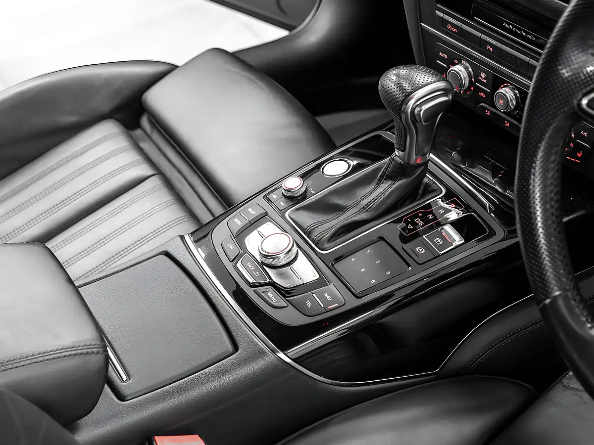 Used 2014 Audi A6 Avant S-Line Black Edition Daytona Grey - Interior and Exterior details 17