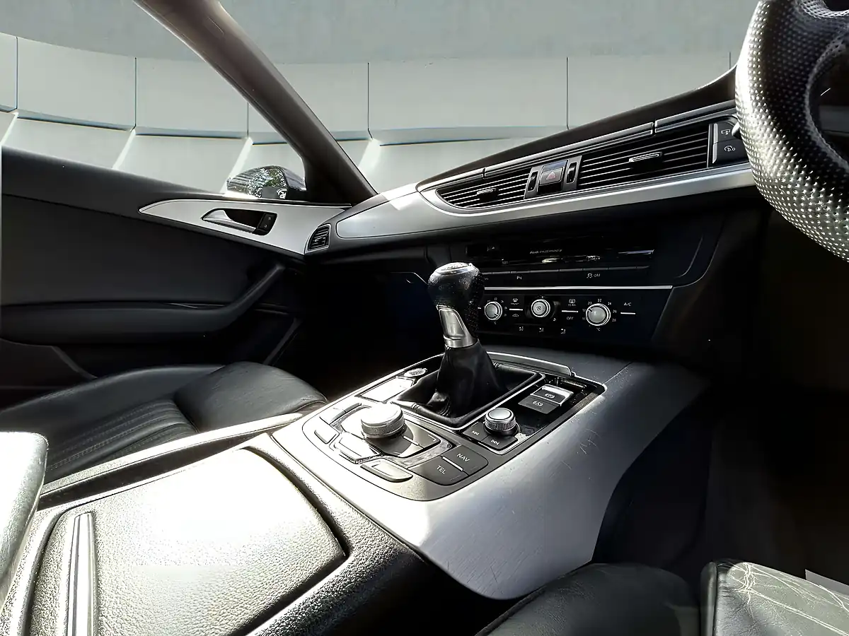 Used 2014 Audi A6 S Line Black - Interior and Exterior details 12