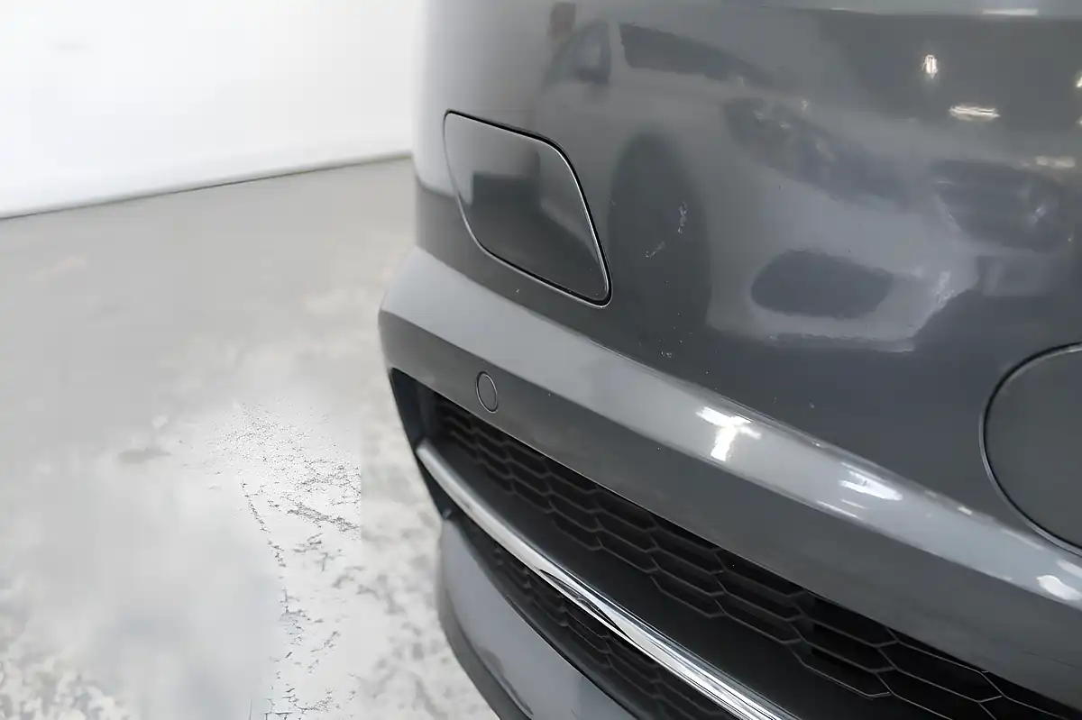 Used 2014 Audi A6 S Line Grey - Interior and Exterior details 10