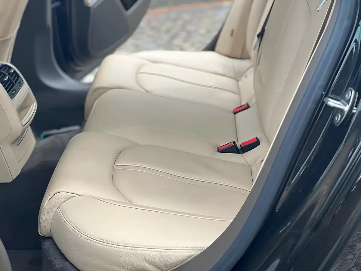 Used 2014 Audi A6 Se Black - Interior and Exterior details 14