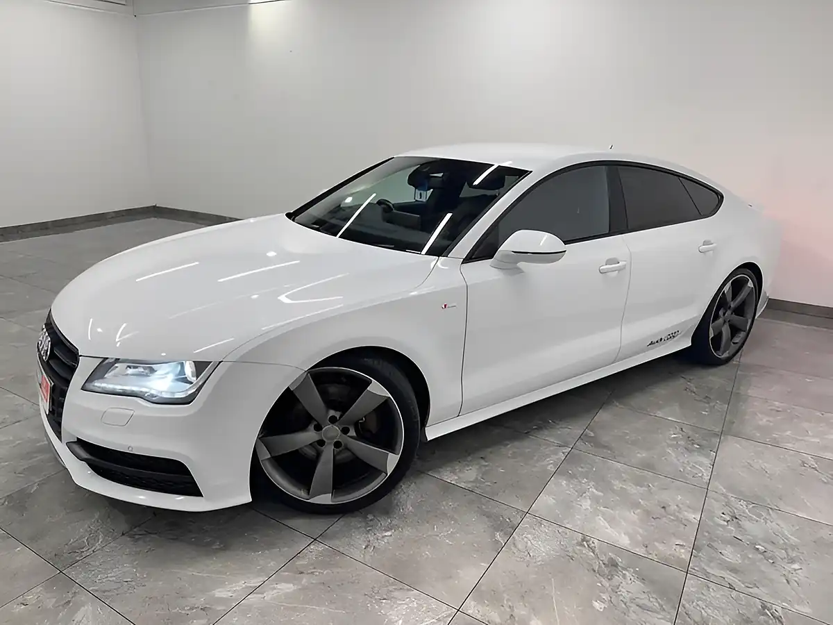 Used 2014 Audi A7 Black Edition Sportback White - Interior and Exterior details 4