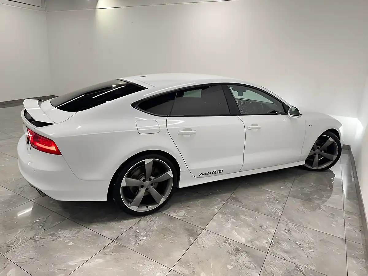 Used 2014 Audi A7 Black Edition Sportback White - Interior and Exterior details 8