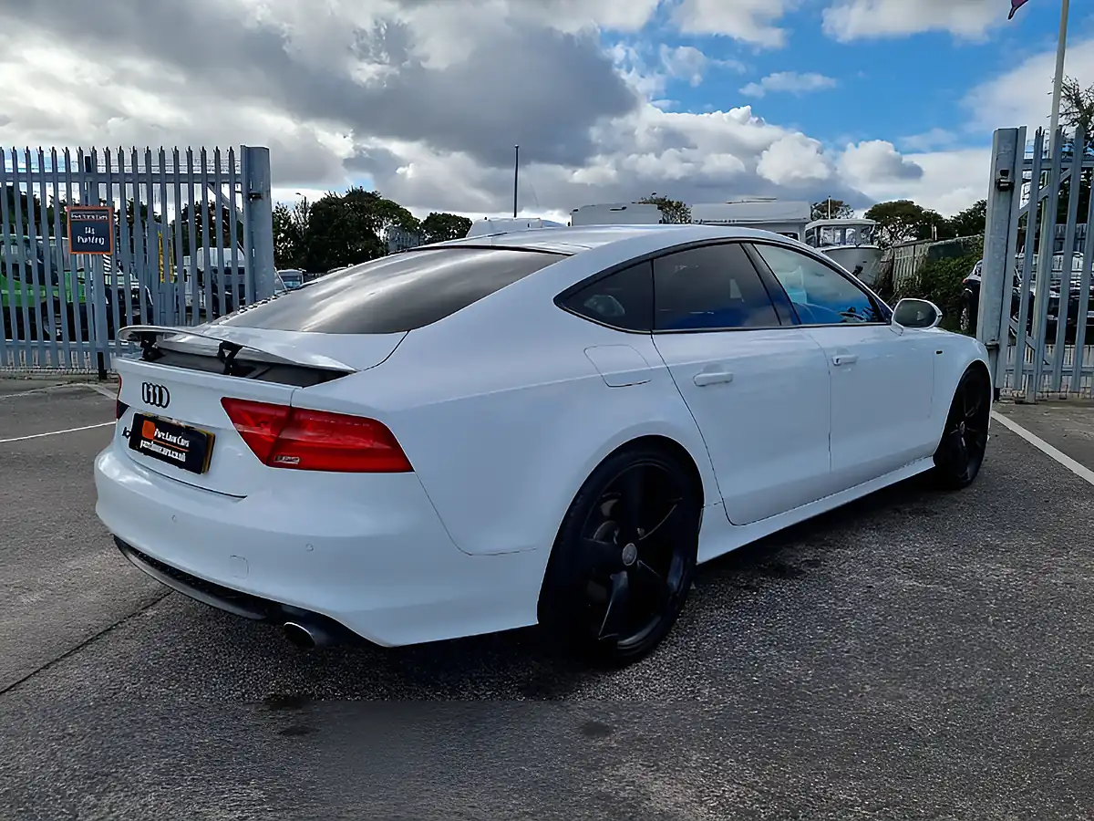 Used 2014 Audi A7 Black Edition White - Interior and Exterior details 14
