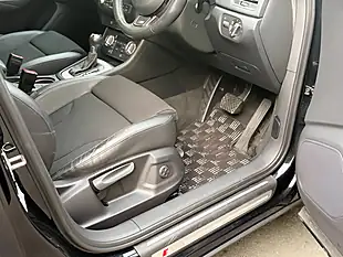 Used 2014 Audi Q3 S Line Black - Interior and Exterior details 15