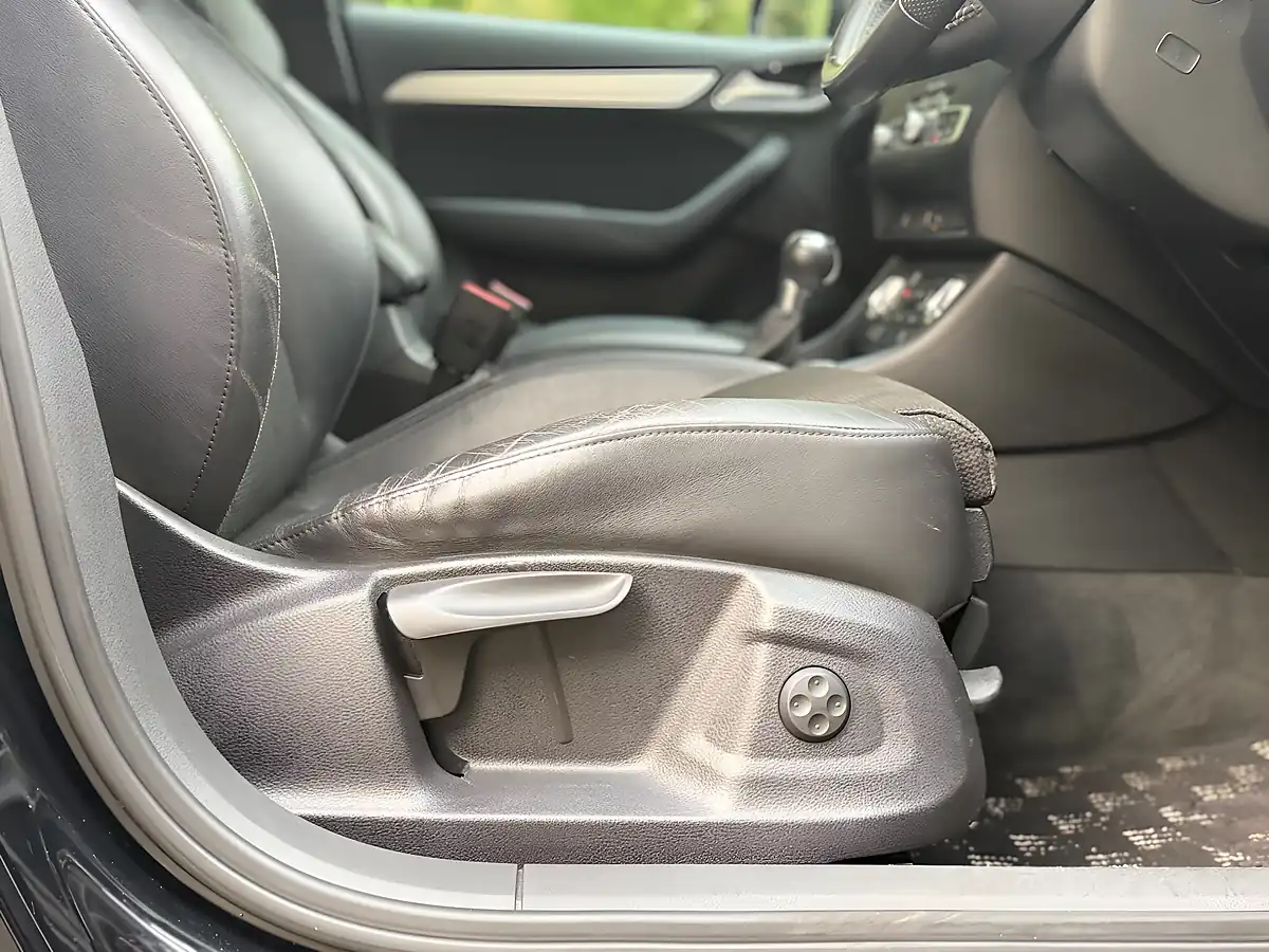 Used 2014 Audi Q3 S Line Black - Interior and Exterior details 16