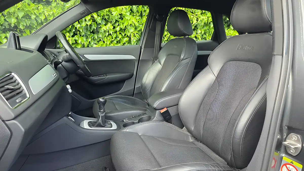 Used 2014 Audi Q3 S-Line Daytona Grey Metallic - Interior and Exterior details 13