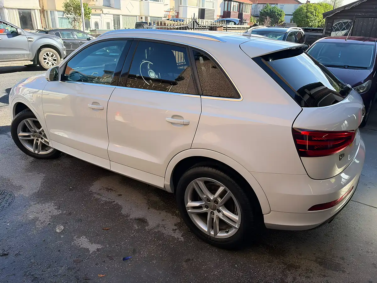 Used 2014 Audi Q3 S-Line Diamond White - Interior and Exterior details 2