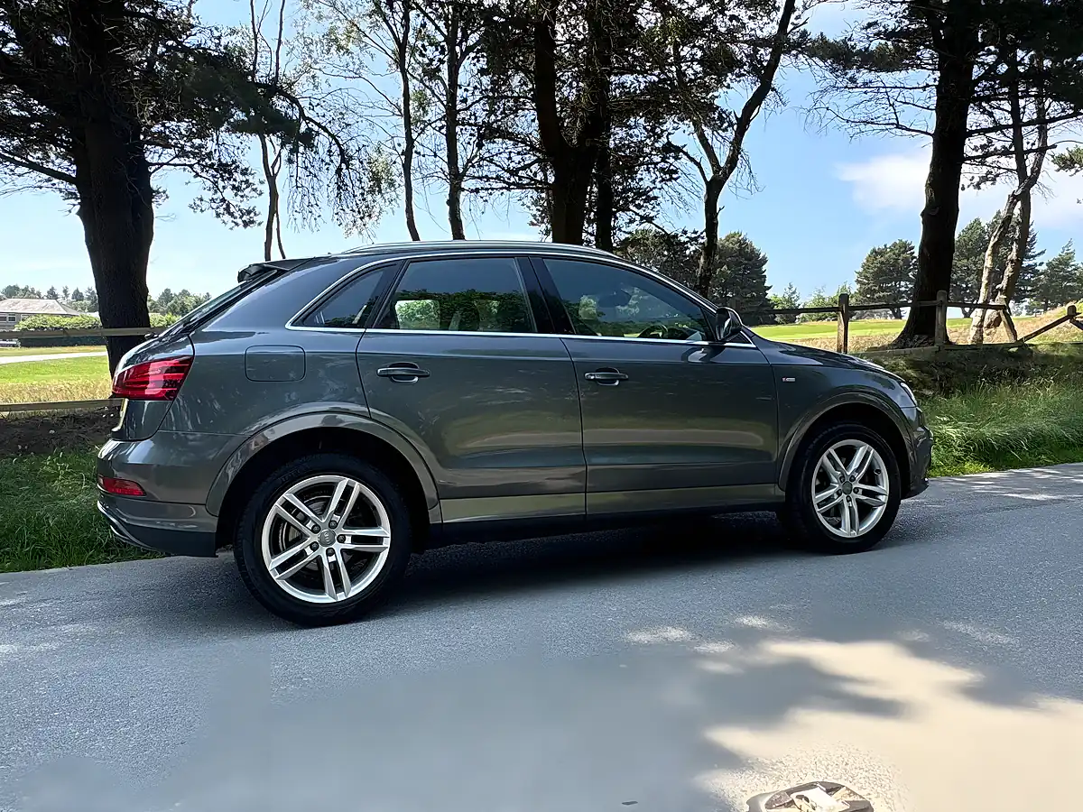 Used 2014 Audi Q3 S Line Grey - Interior and Exterior details 5