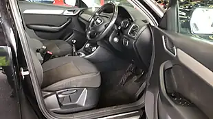 Used 2014 Audi Q3 Se Black - Interior and Exterior details 11