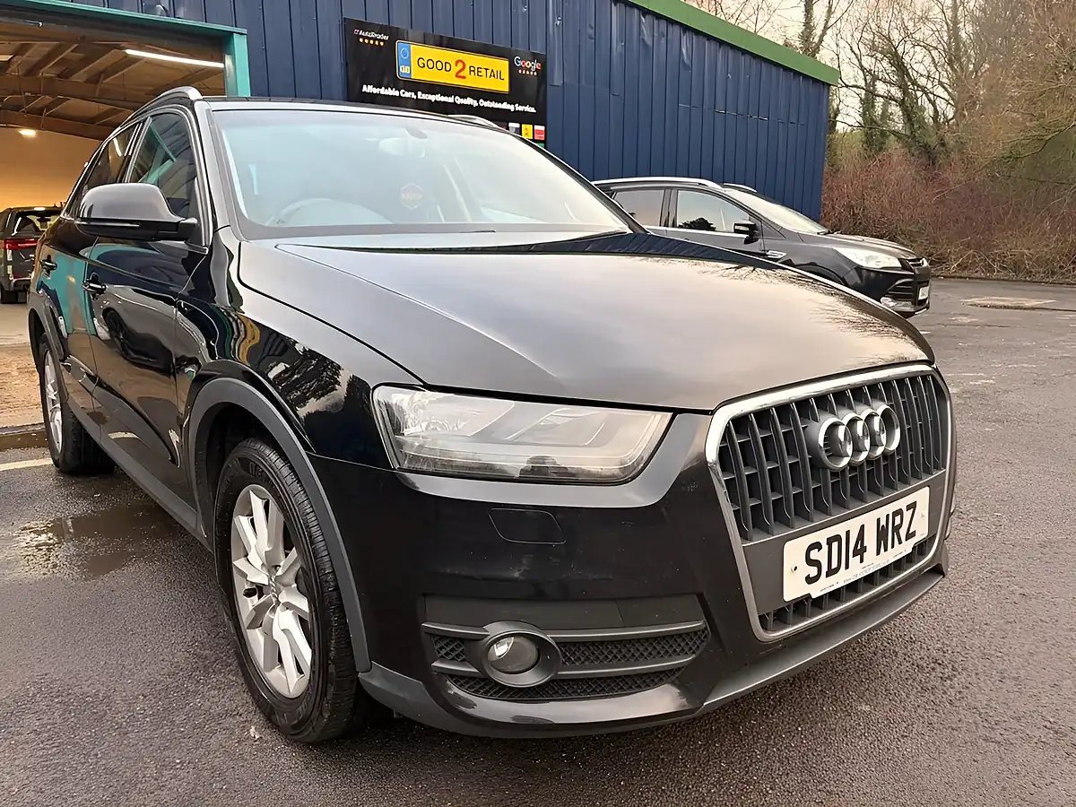 Used 2014 Audi Q3 Se Black - Interior and Exterior details 3