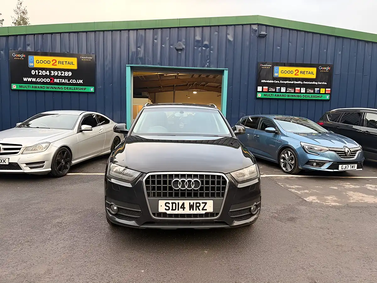 Used 2014 Audi Q3 Se Black - Interior and Exterior details 6
