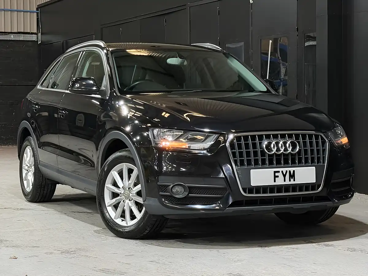 Used 2014 Audi Q3 Se Black - Interior and Exterior details 3