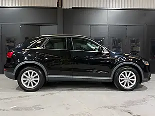 Used 2014 Audi Q3 Se Black - Interior and Exterior details 4