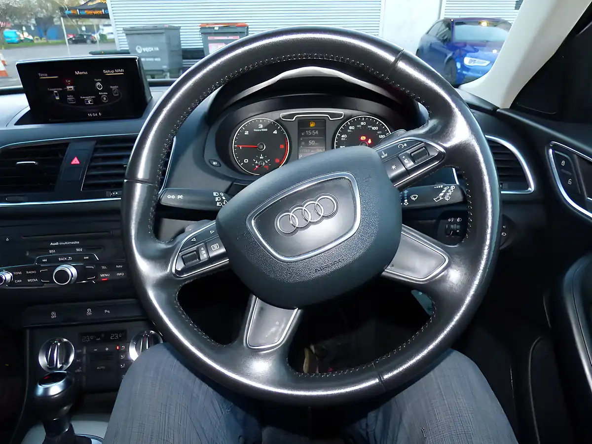 Used 2014 Audi Q3 Se Grey - Interior and Exterior details 18