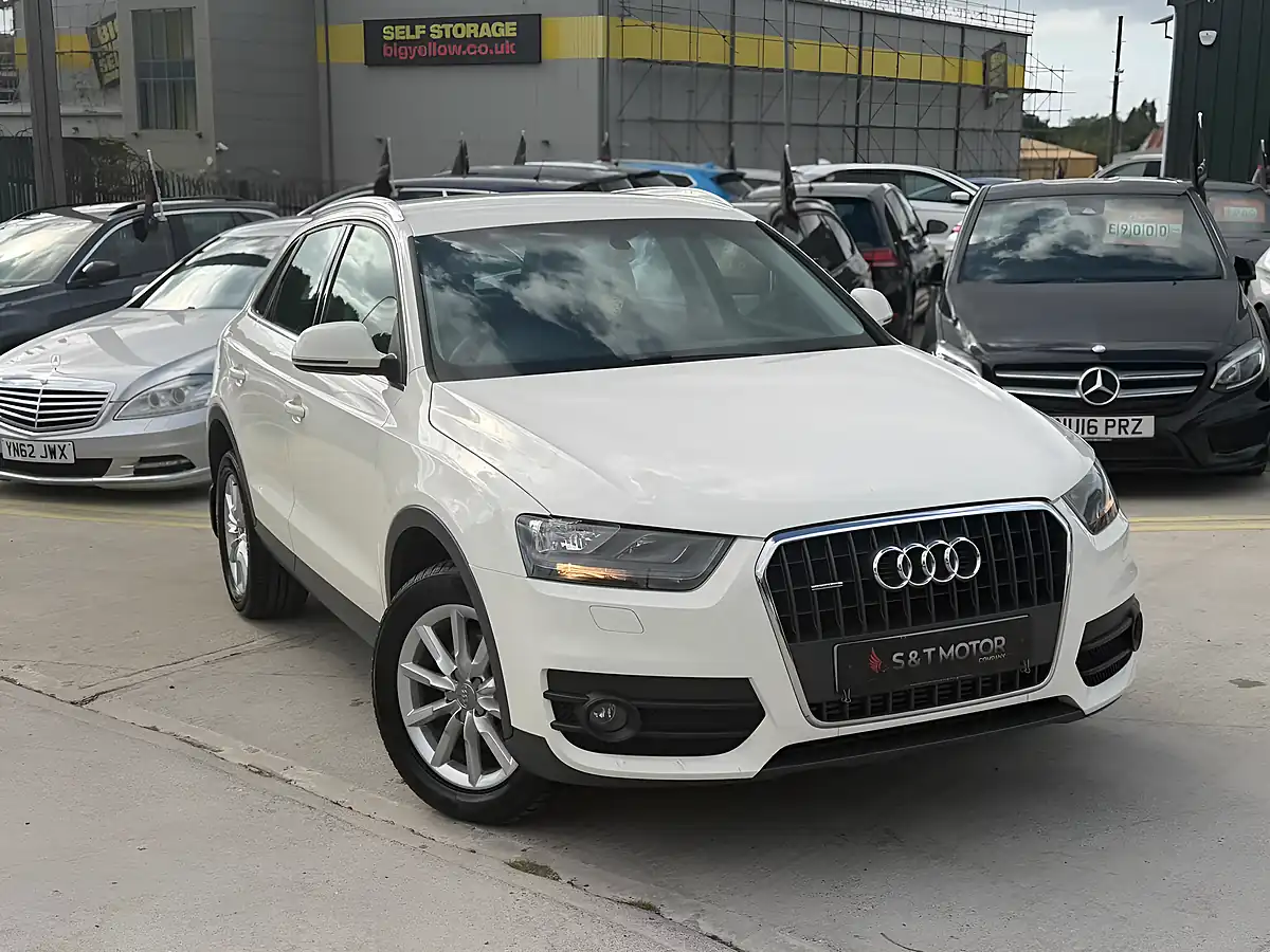 Used 2014 Audi Q3 Se White - Front View