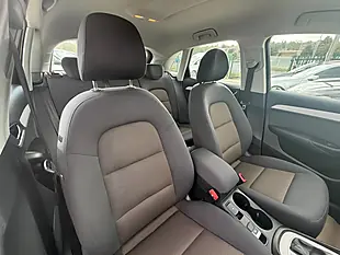 Used 2014 Audi Q3 Se White - Interior and Exterior details 14