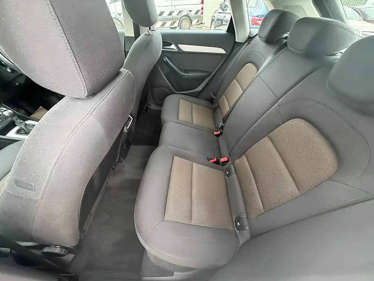 Used 2014 Audi Q3 Se White - Interior and Exterior details 16