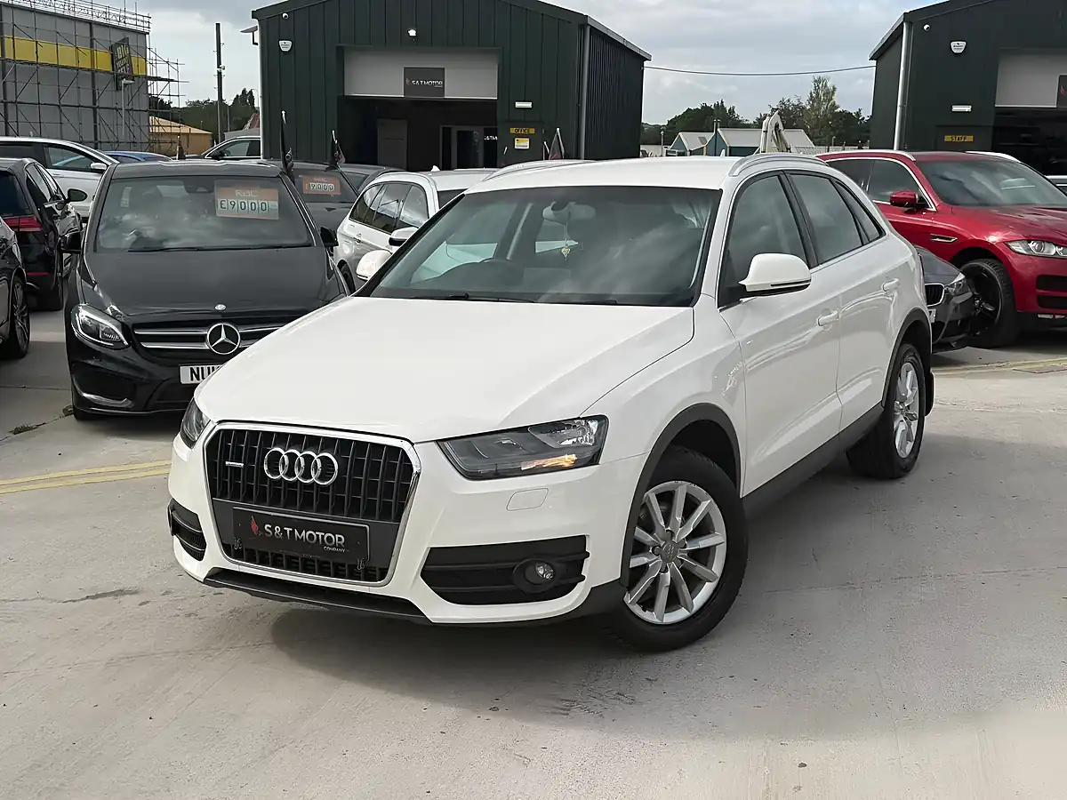 Used 2014 Audi Q3 Se White - Interior and Exterior details 6