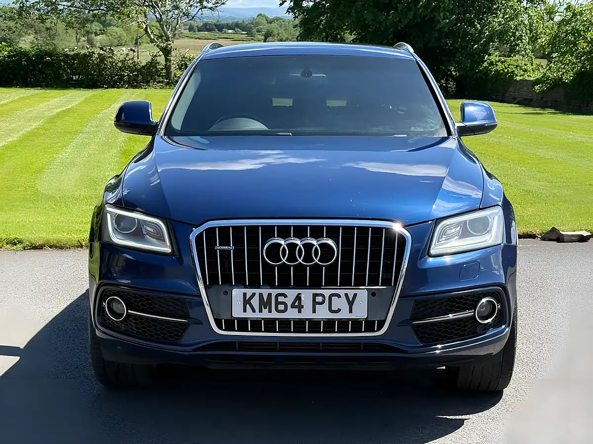 Used 2014 Audi Q5 S-Line Plus Blue - Interior and Exterior details 5