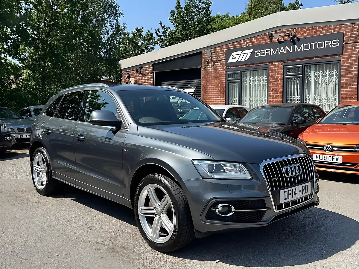Used 2014 Audi Q5 S Line Plus Grey - Front View