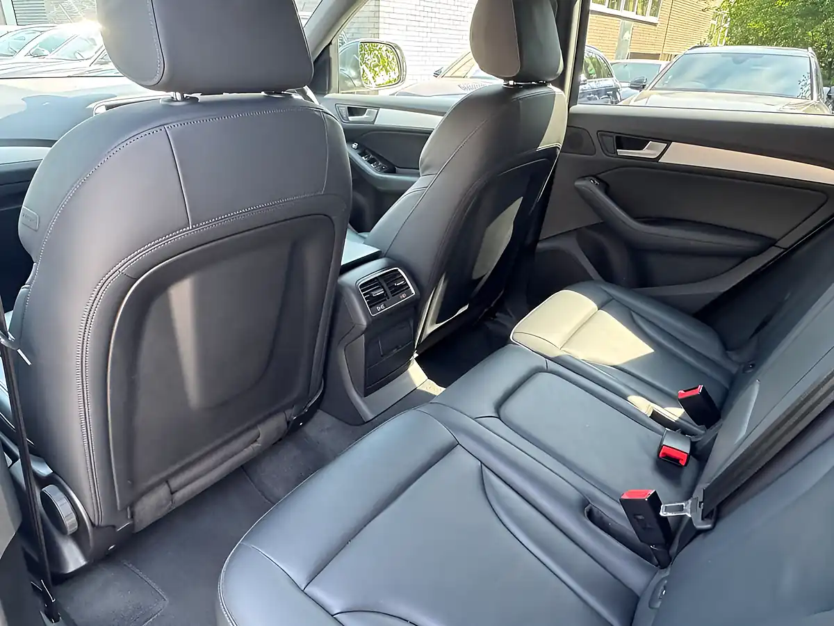 Used 2014 Audi Q5 S Line Plus Grey - Interior and Exterior details 12