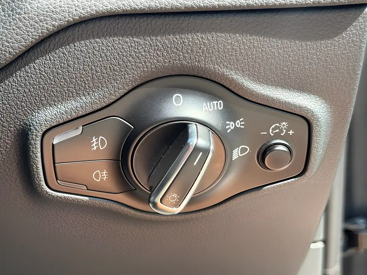 Used 2014 Audi Q5 S Line Plus Grey - Interior and Exterior details 20