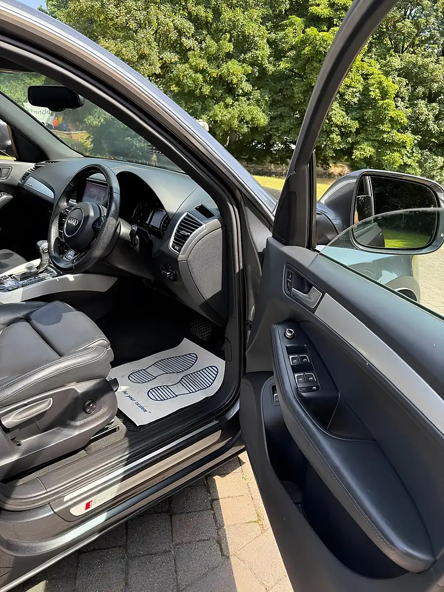 Used 2014 Audi Q5 S Line Plus Grey - Interior and Exterior details 13