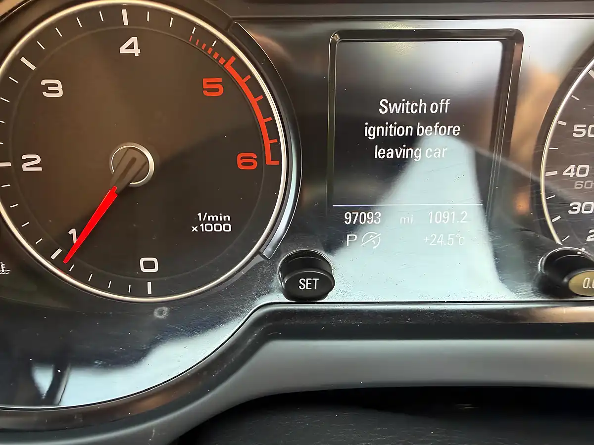 Used 2014 Audi Q5 S Line Plus Grey - Interior and Exterior details 20
