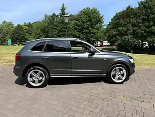 Used 2014 Audi Q5 S Line Plus Grey - Interior and Exterior details 3