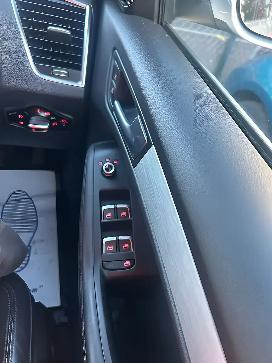 Used 2014 Audi Q5 S Line Plus Silver - Interior and Exterior details 14