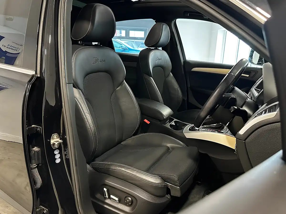 Used 2014 Audi Q5 S Line Plus White - Interior and Exterior details 11