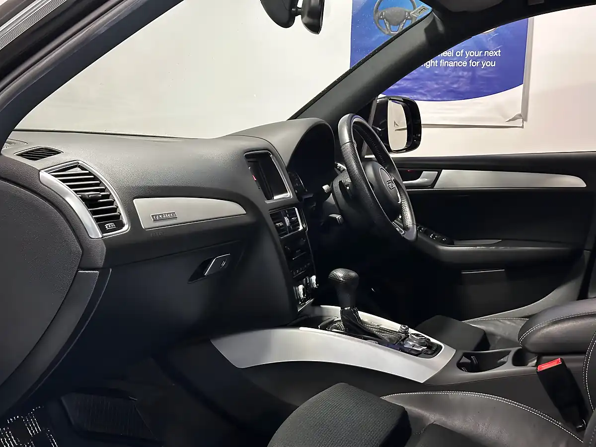 Used 2014 Audi Q5 S Line Plus White - Interior and Exterior details 14