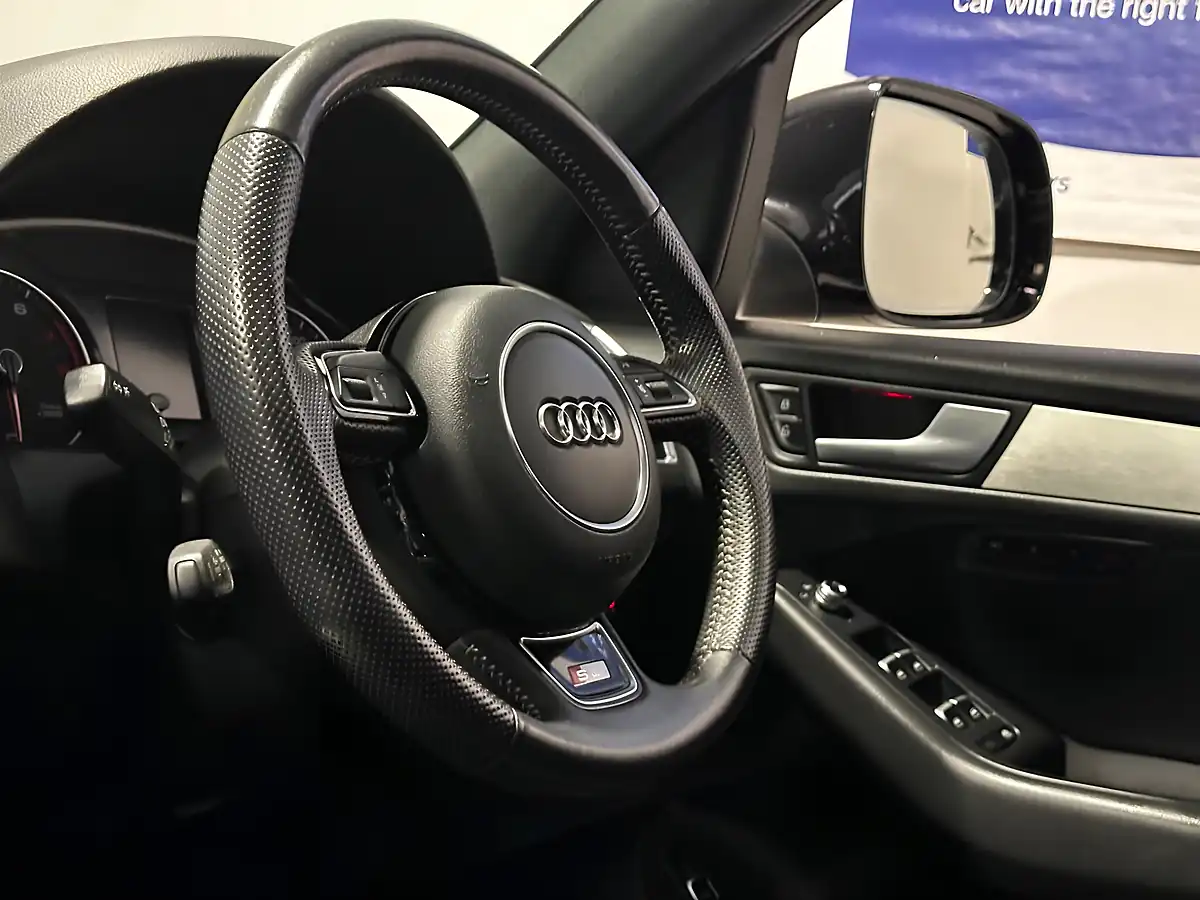 Used 2014 Audi Q5 S Line Plus White - Interior and Exterior details 15