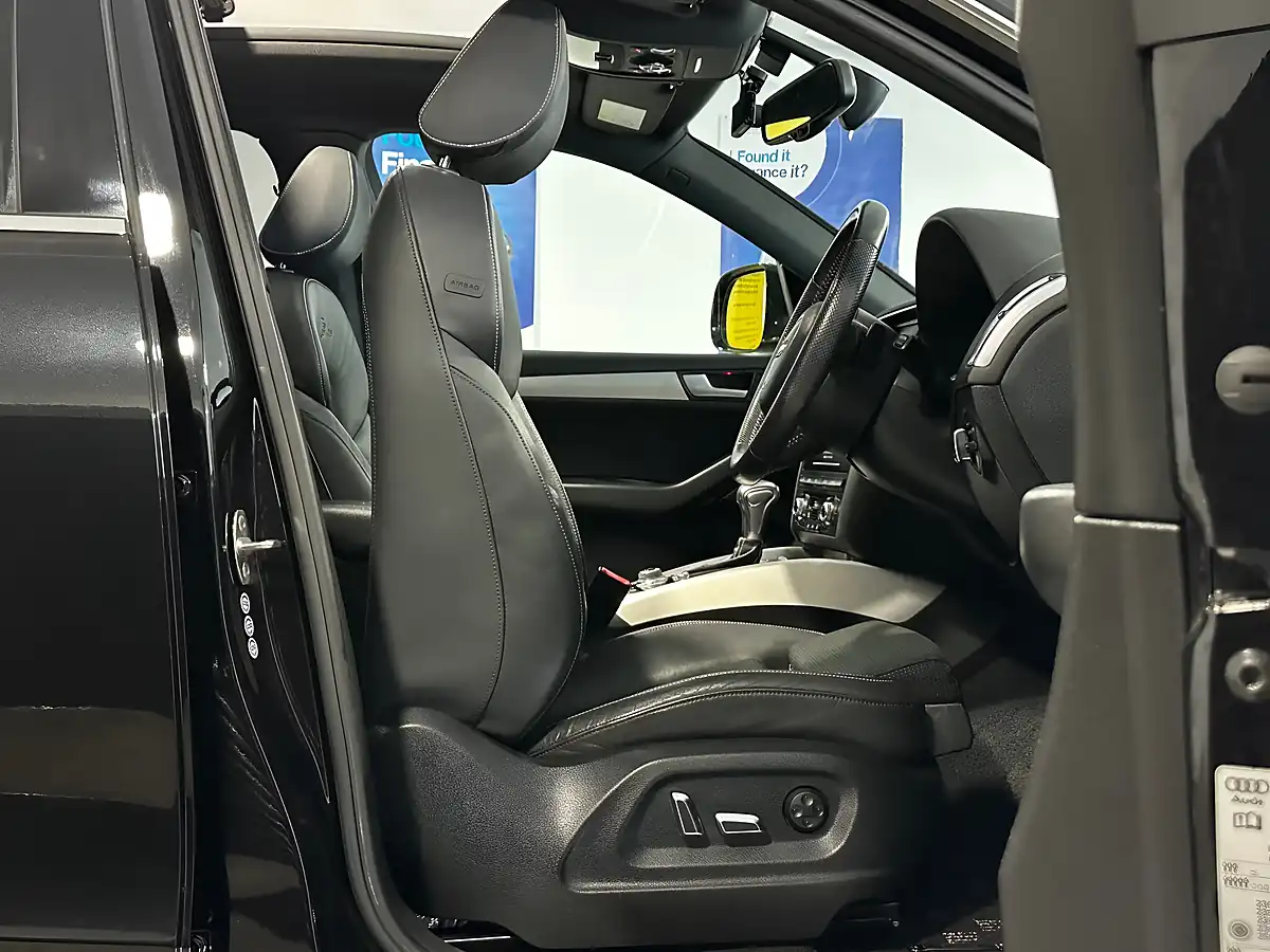 Used 2014 Audi Q5 S Line Plus White - Interior and Exterior details 3