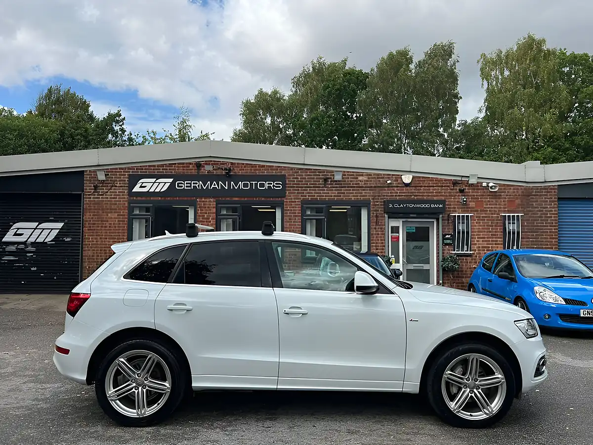 Used 2014 Audi Q5 S Line Plus White - Interior and Exterior details 7