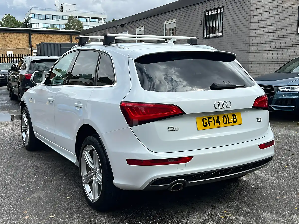 Used 2014 Audi Q5 S Line Plus White - Interior and Exterior details 9