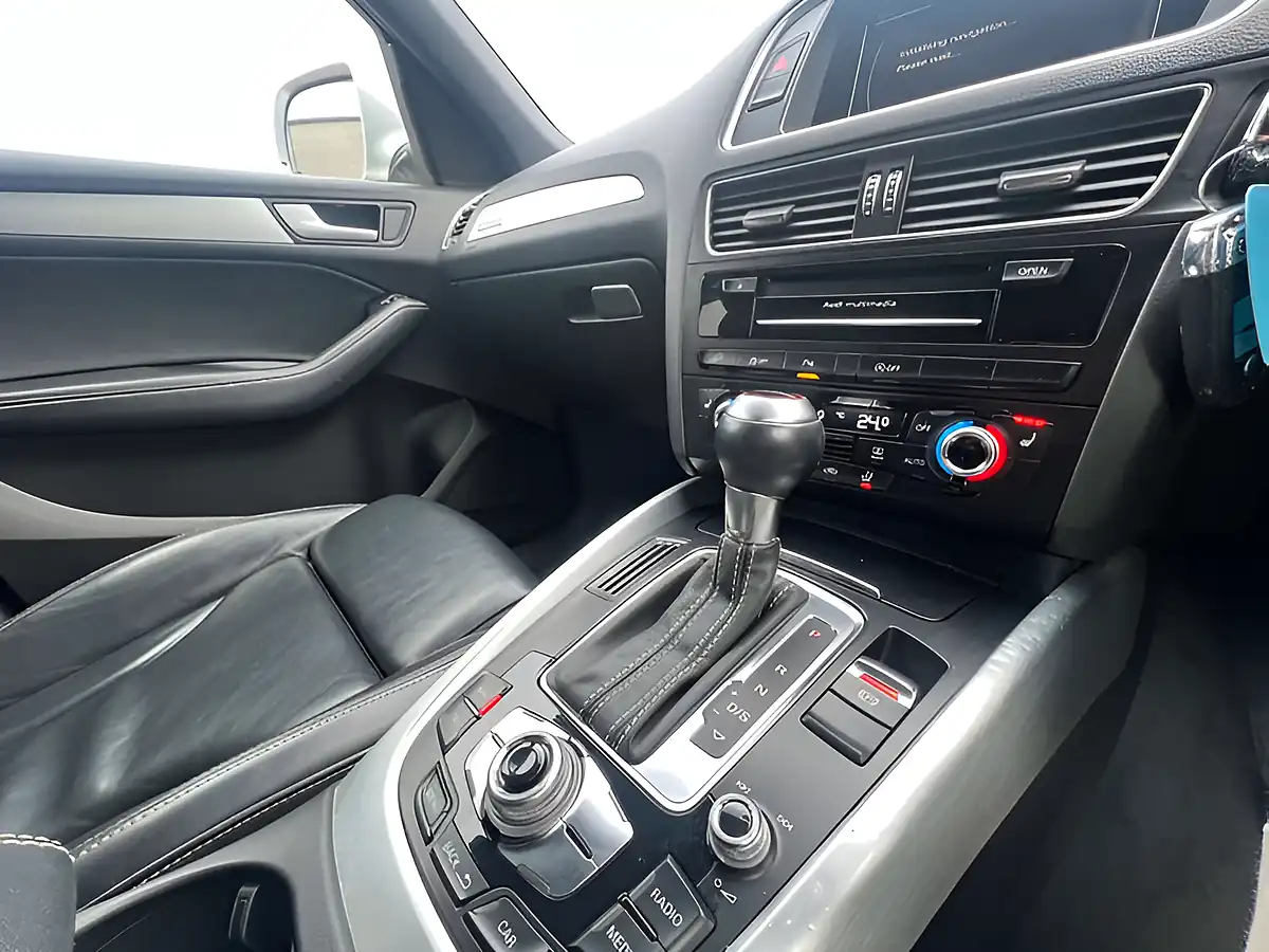 Used 2014 Audi Q5 SQ5 Monsoon Grey - Interior and Exterior details 15