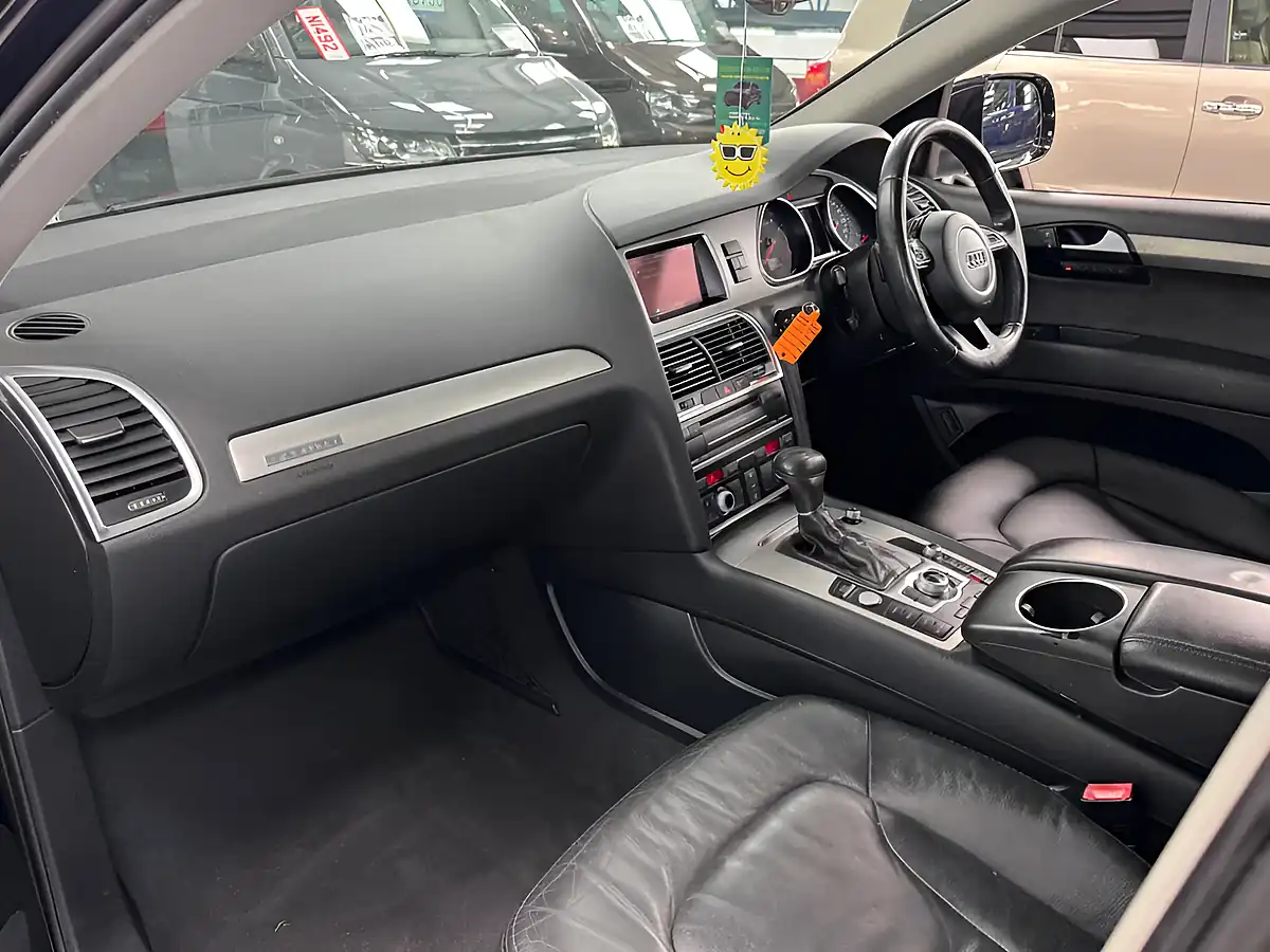Used 2014 Audi Q7 S Line - Interior and Exterior details 10
