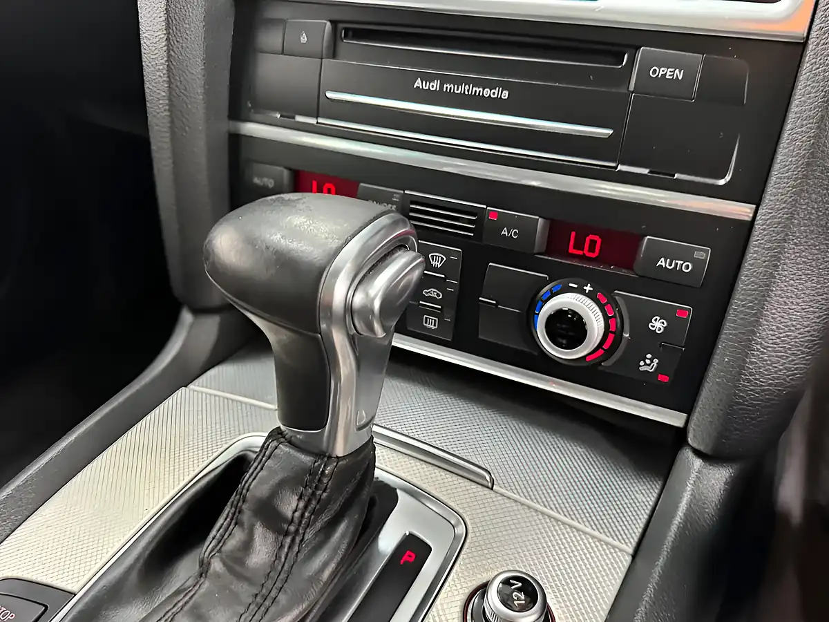 Used 2014 Audi Q7 S Line - Interior and Exterior details 11