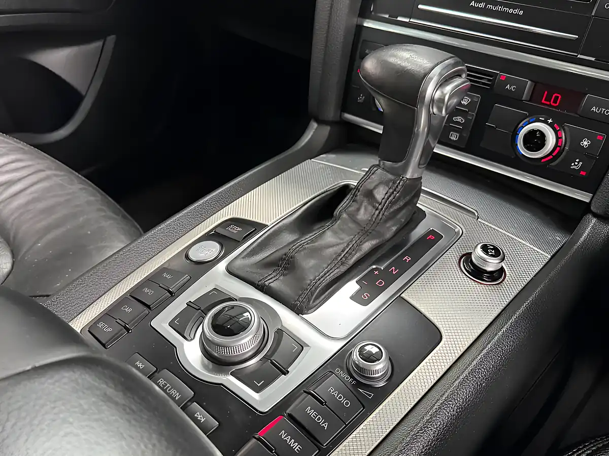 Used 2014 Audi Q7 S Line - Interior and Exterior details 12