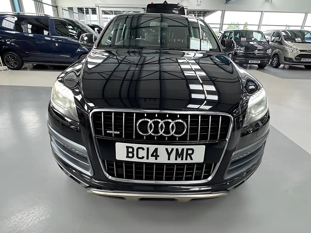 Used 2014 Audi Q7 S Line - Interior and Exterior details 2