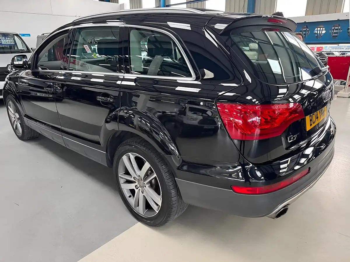 Used 2014 Audi Q7 S Line - Interior and Exterior details 6