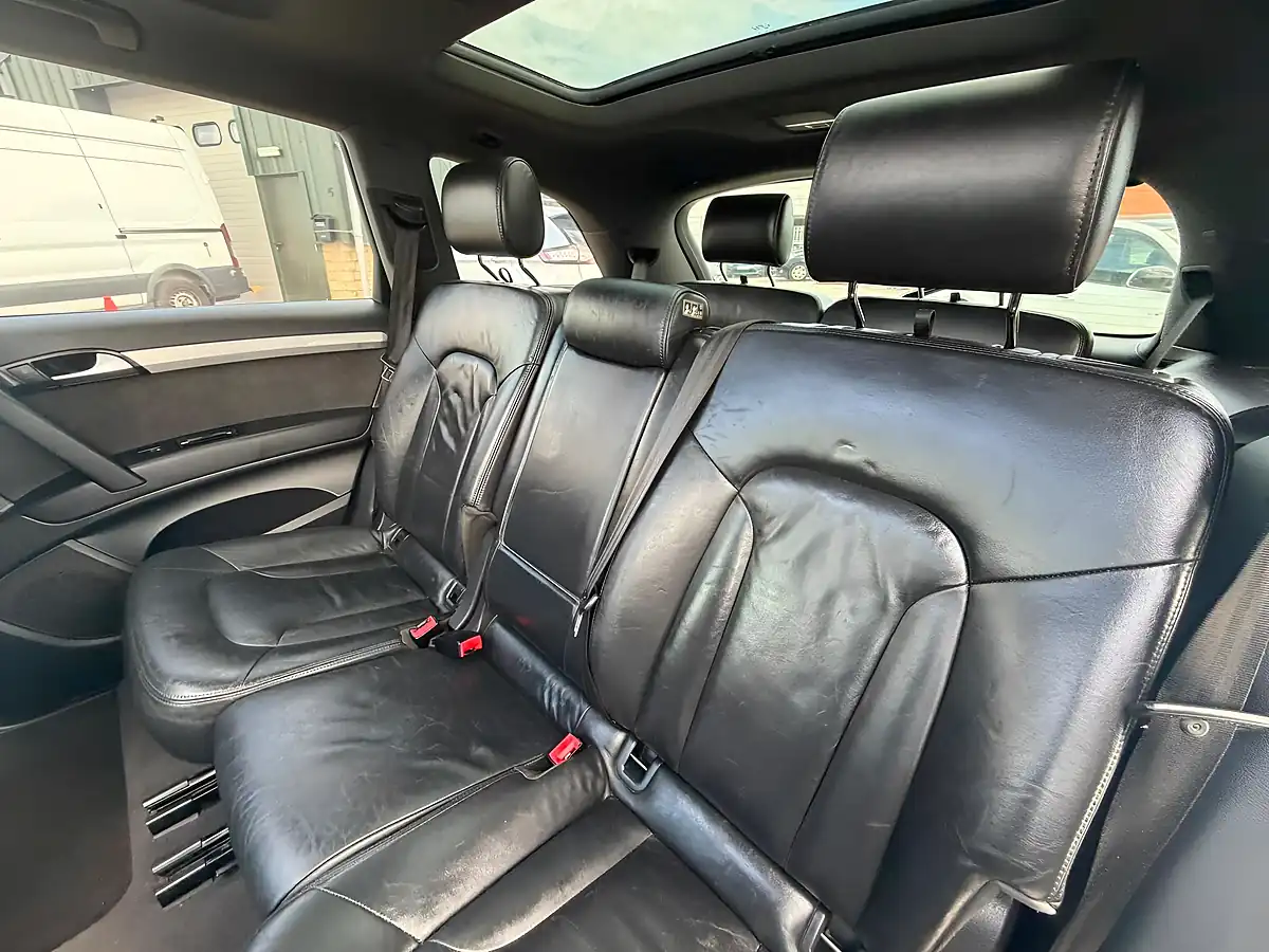 Used 2014 Audi Q7 S Line Plus Grey - Interior and Exterior details 14