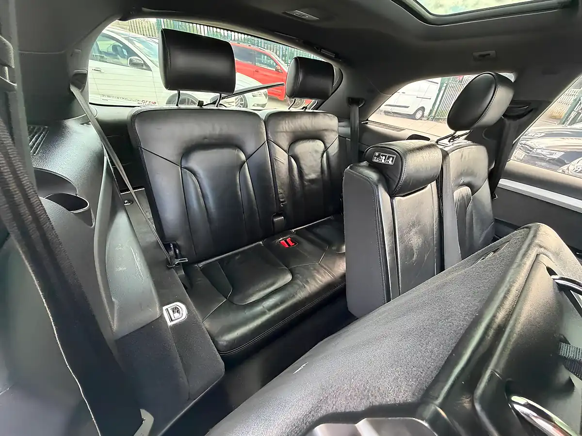 Used 2014 Audi Q7 S Line Plus Grey - Interior and Exterior details 15