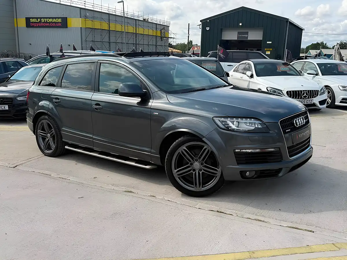 Used 2014 Audi Q7 S Line Plus Grey - Interior and Exterior details 2