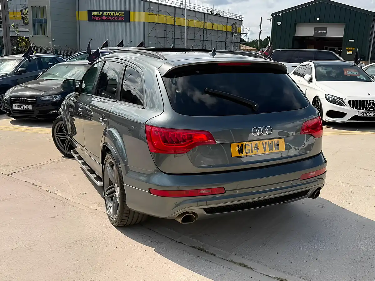 Used 2014 Audi Q7 S Line Plus Grey - Interior and Exterior details 6