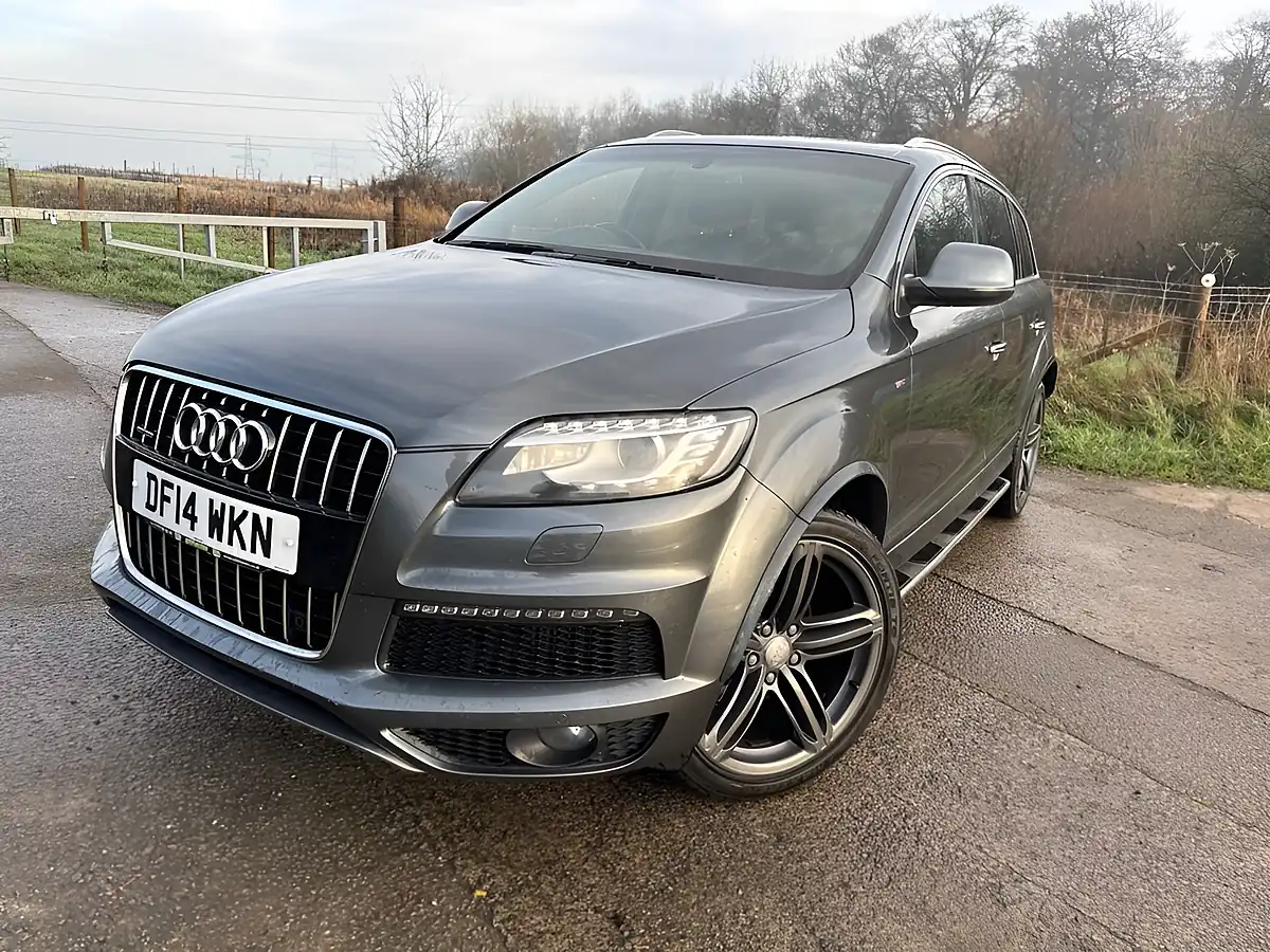 Used 2014 Audi Q7 S Line Plus Grey - Interior and Exterior details 10