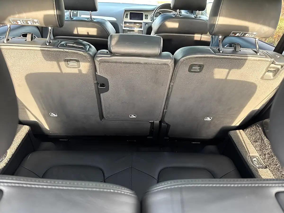 Used 2014 Audi Q7 S Line Plus Grey - Interior and Exterior details 13