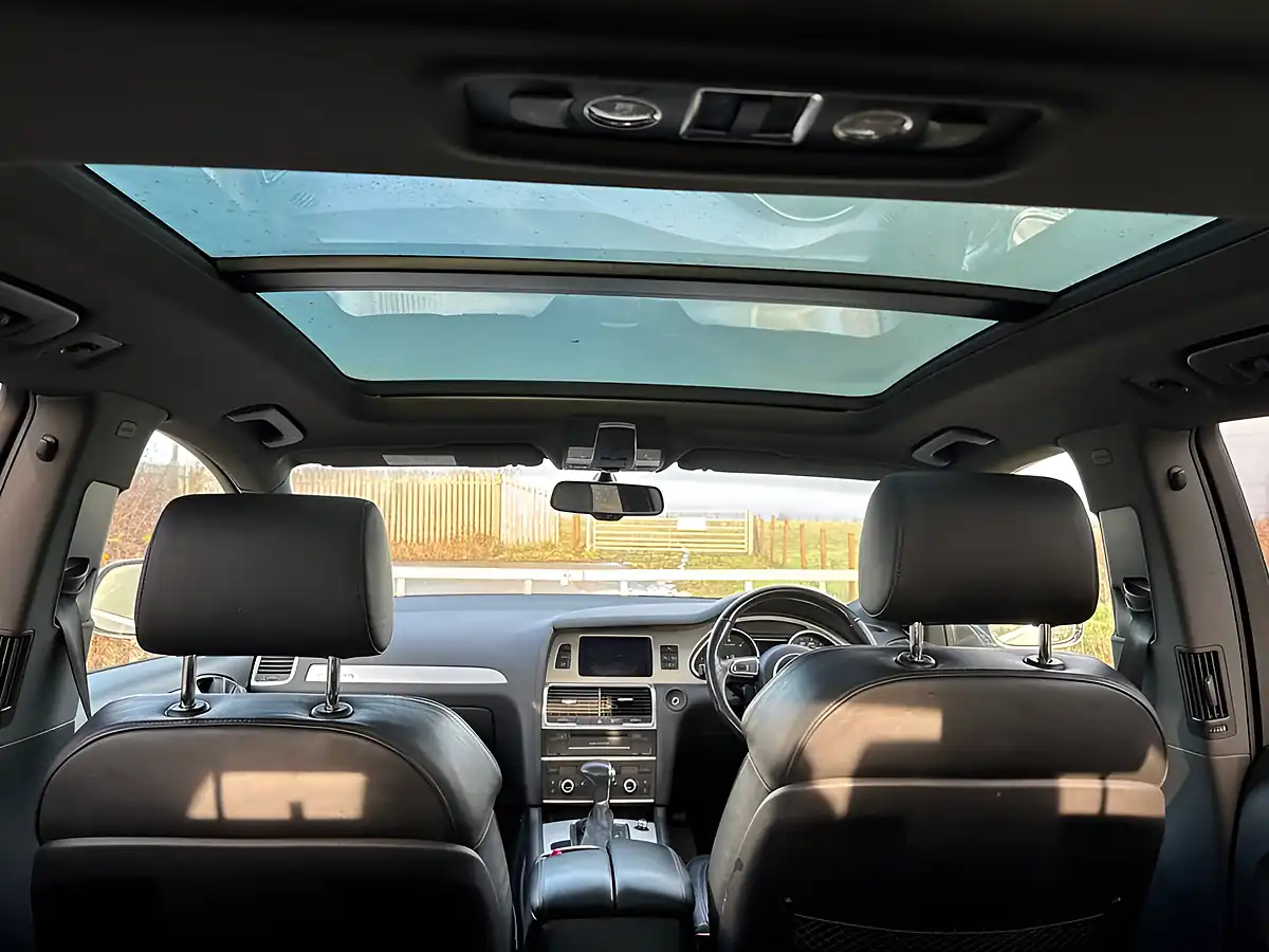 Used 2014 Audi Q7 S Line Plus Grey - Interior and Exterior details 14
